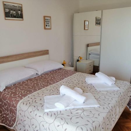 Apartmani Gareljic 포드고라 외부 사진