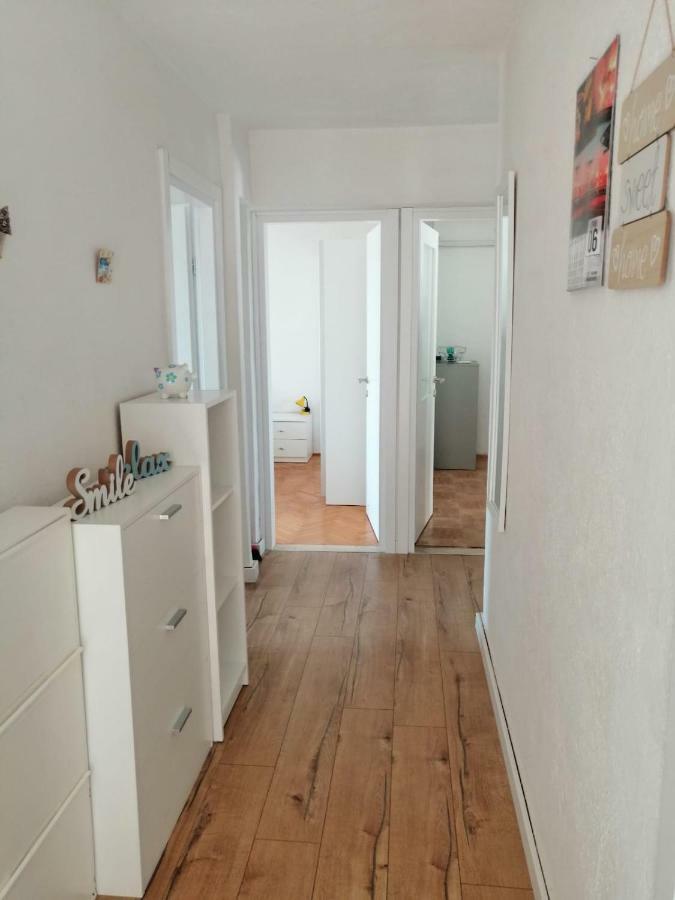 Apartmani Gareljic 포드고라 객실 사진